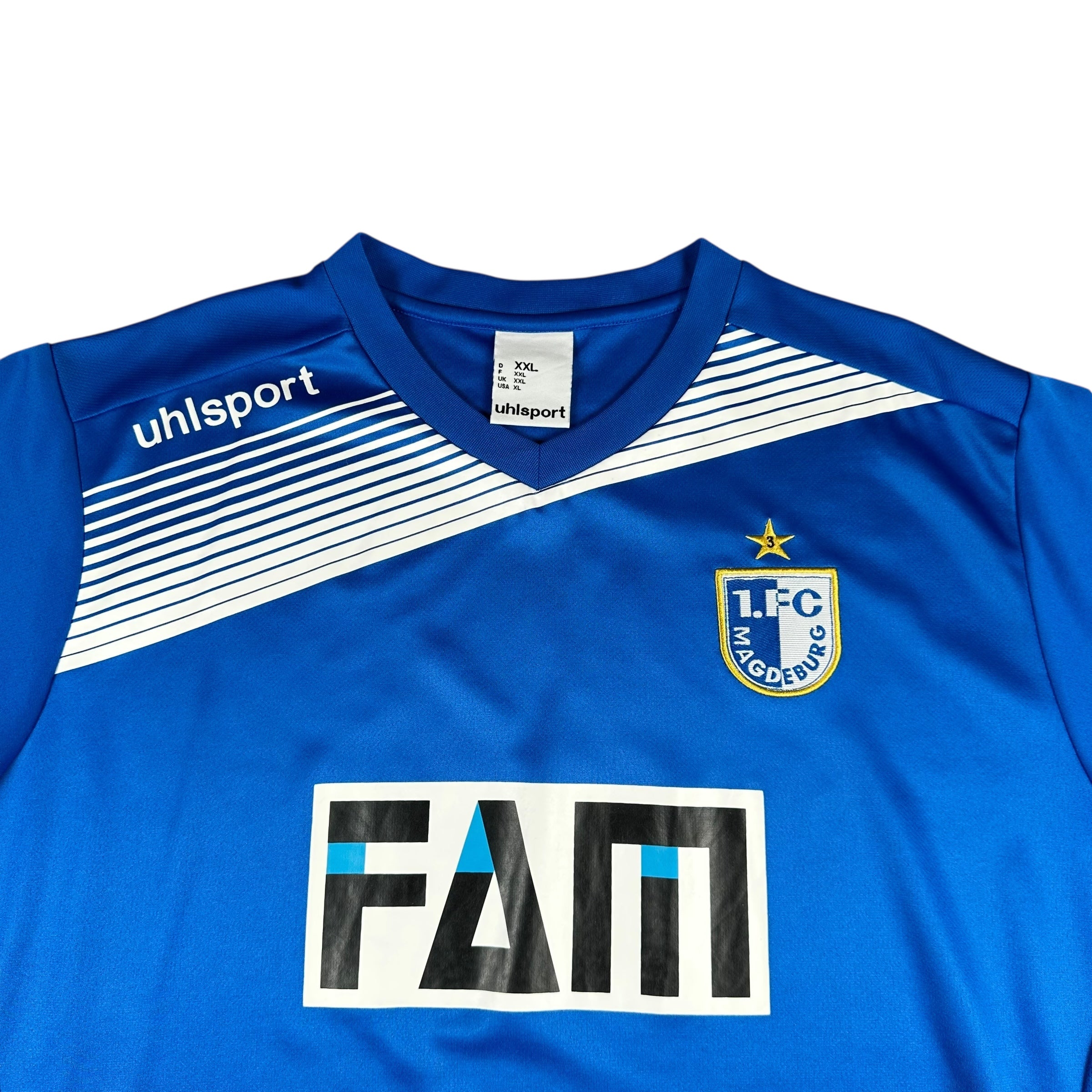 Magdeburg 2016-17 Home Shirt (XXL)