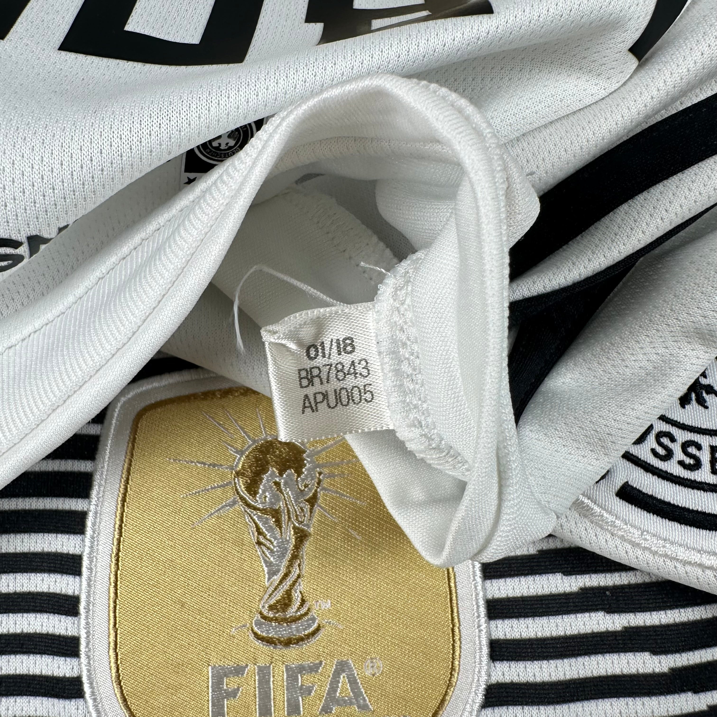 Germany 2018 Home Shirt (S) Kroos #8