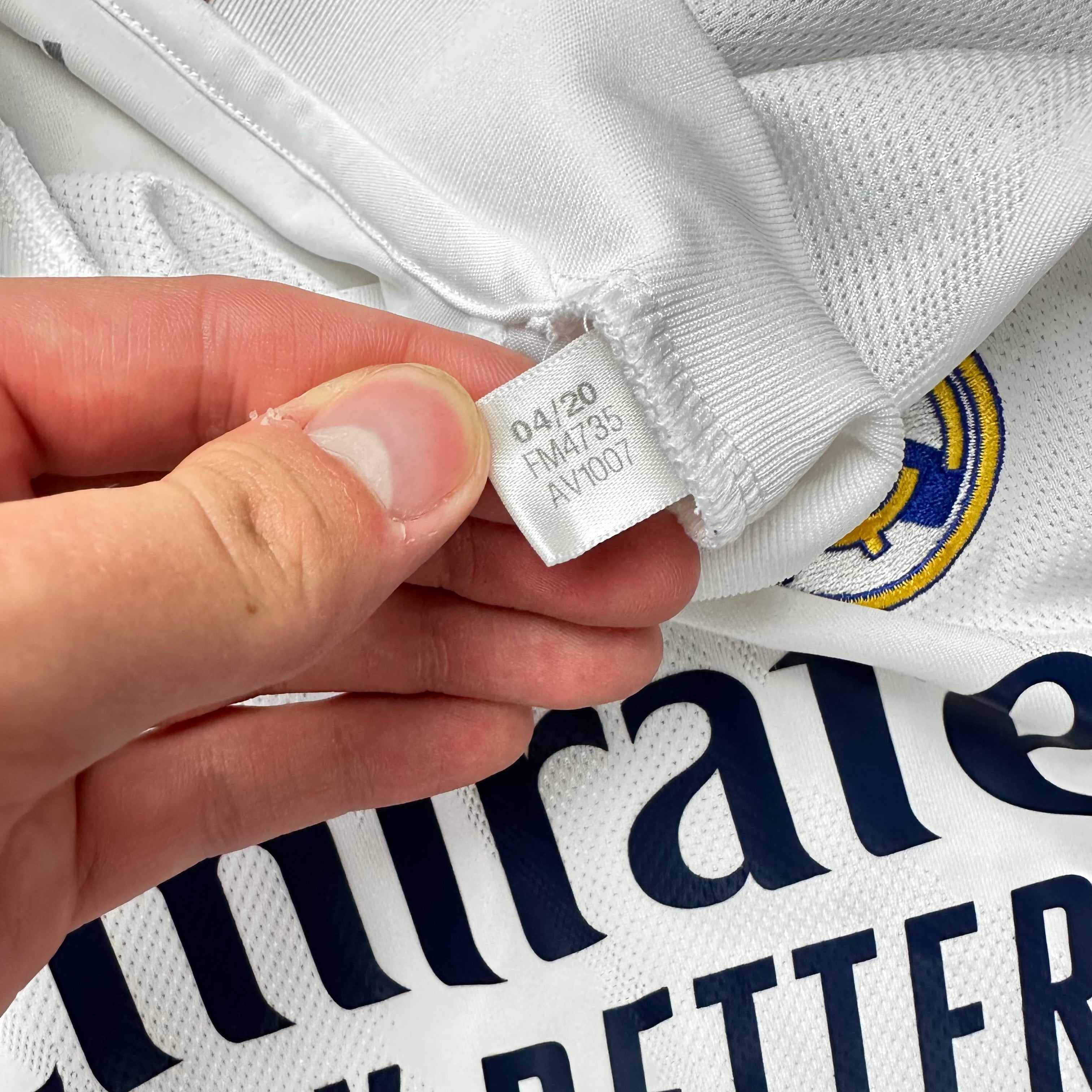 Real Madrid 2020-21 Home Shirt (S) Benzema #9