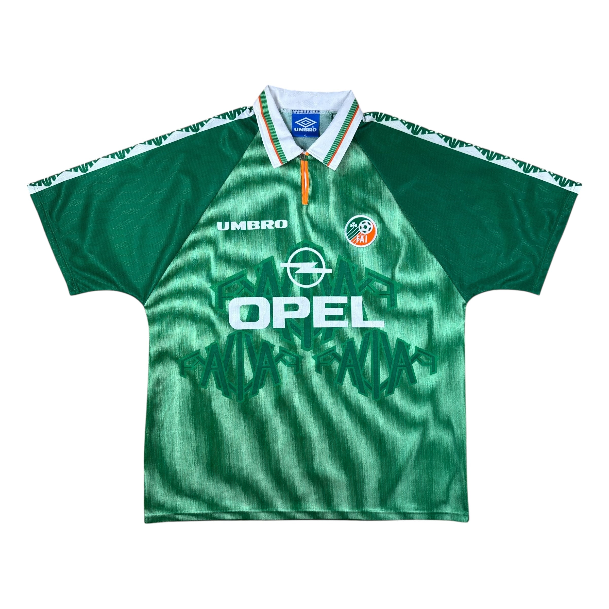 Ireland 1996 Home Shirt (XL) Keane #6