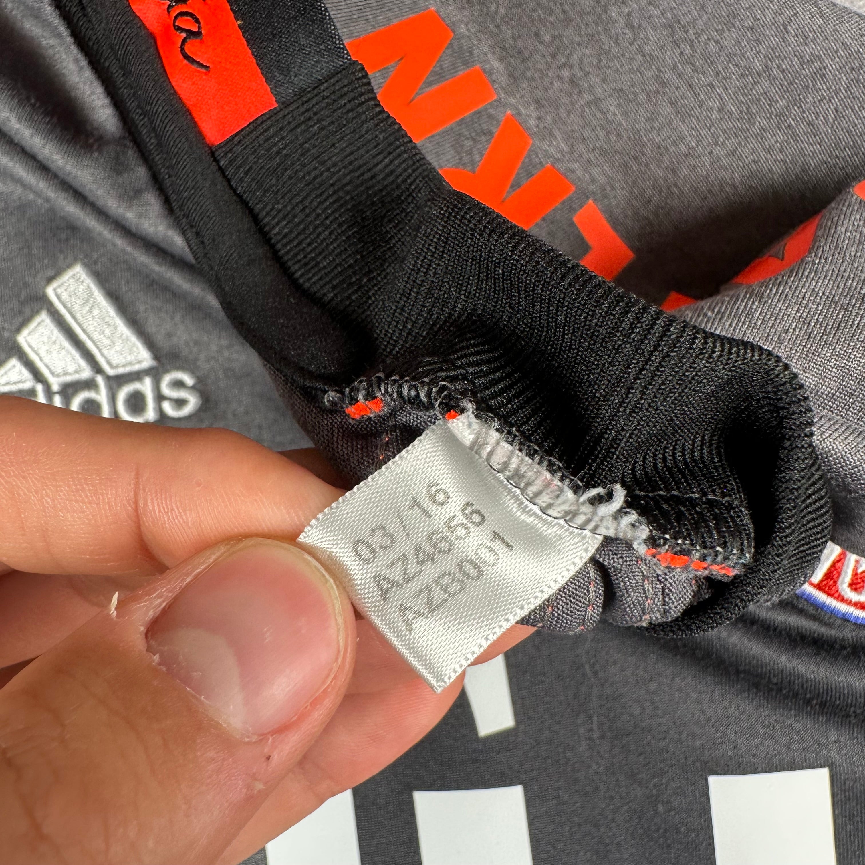 Bayern Munich 2016-17 Away Shirt (S) Costa #11