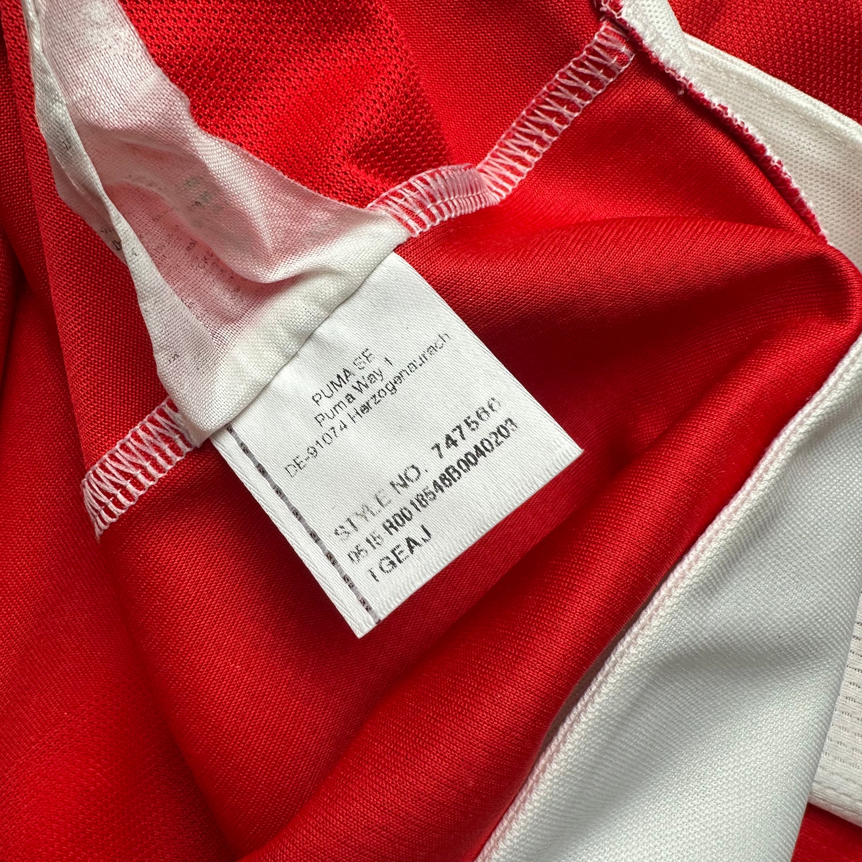 Arsenal 2015-16 Home Shirt (L) Ozil #11