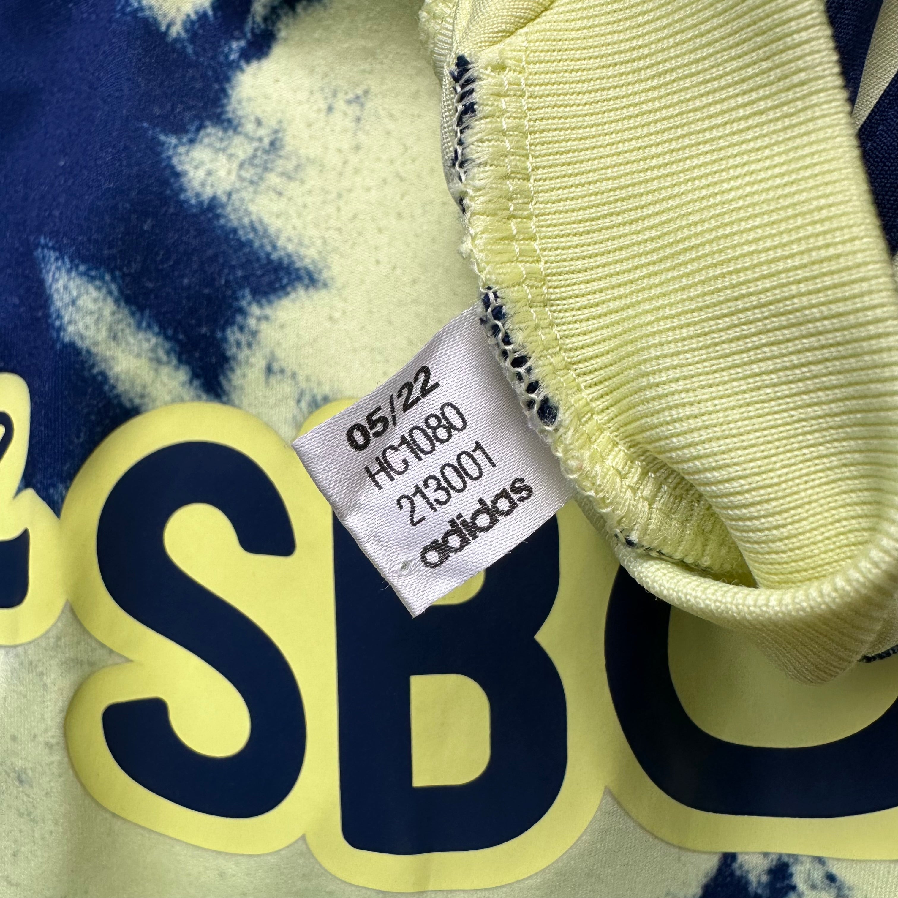 Leeds United 2022-23 Away Shirt (XL) Rodrigo M #19