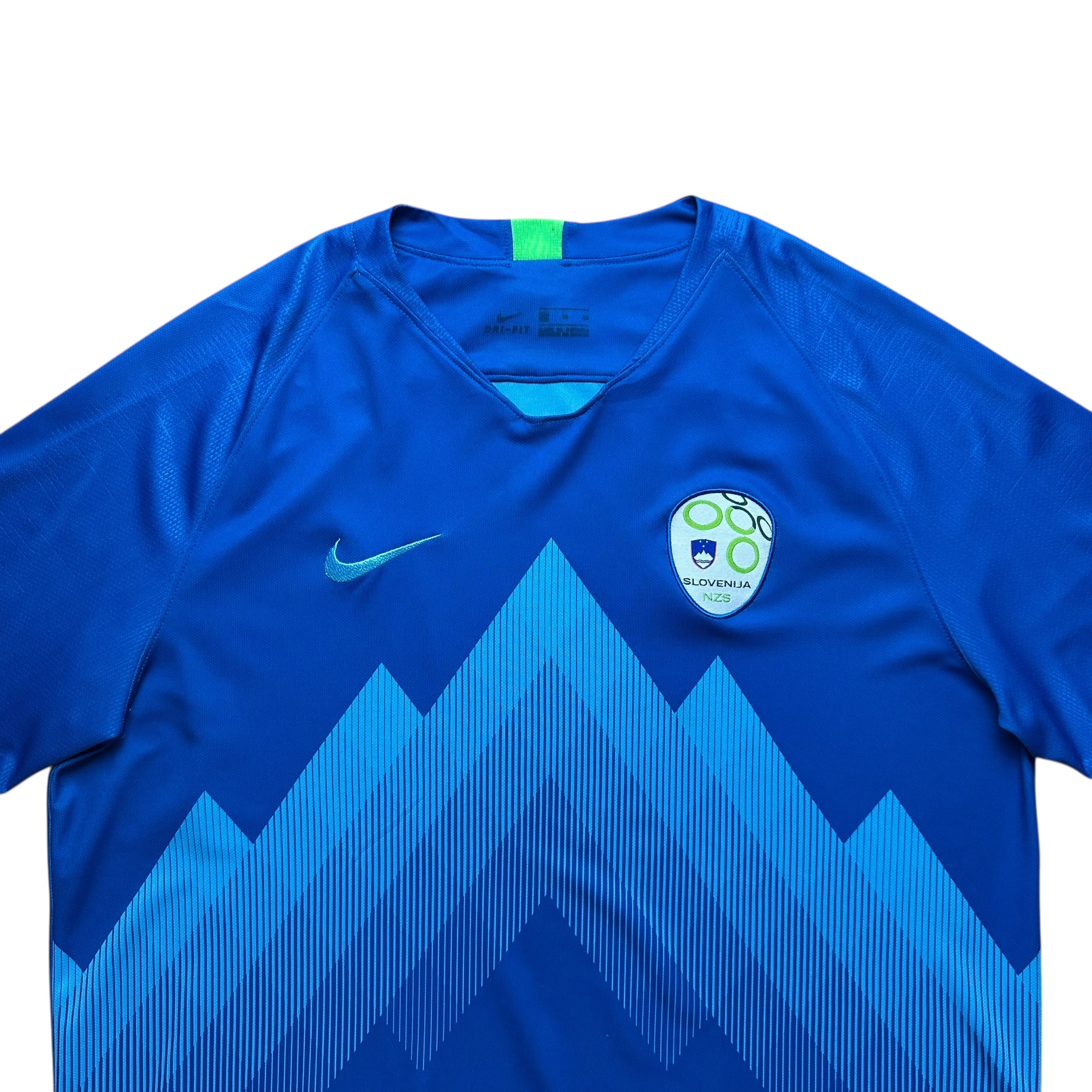 Slovenia 2018 Away Shirt (XL)