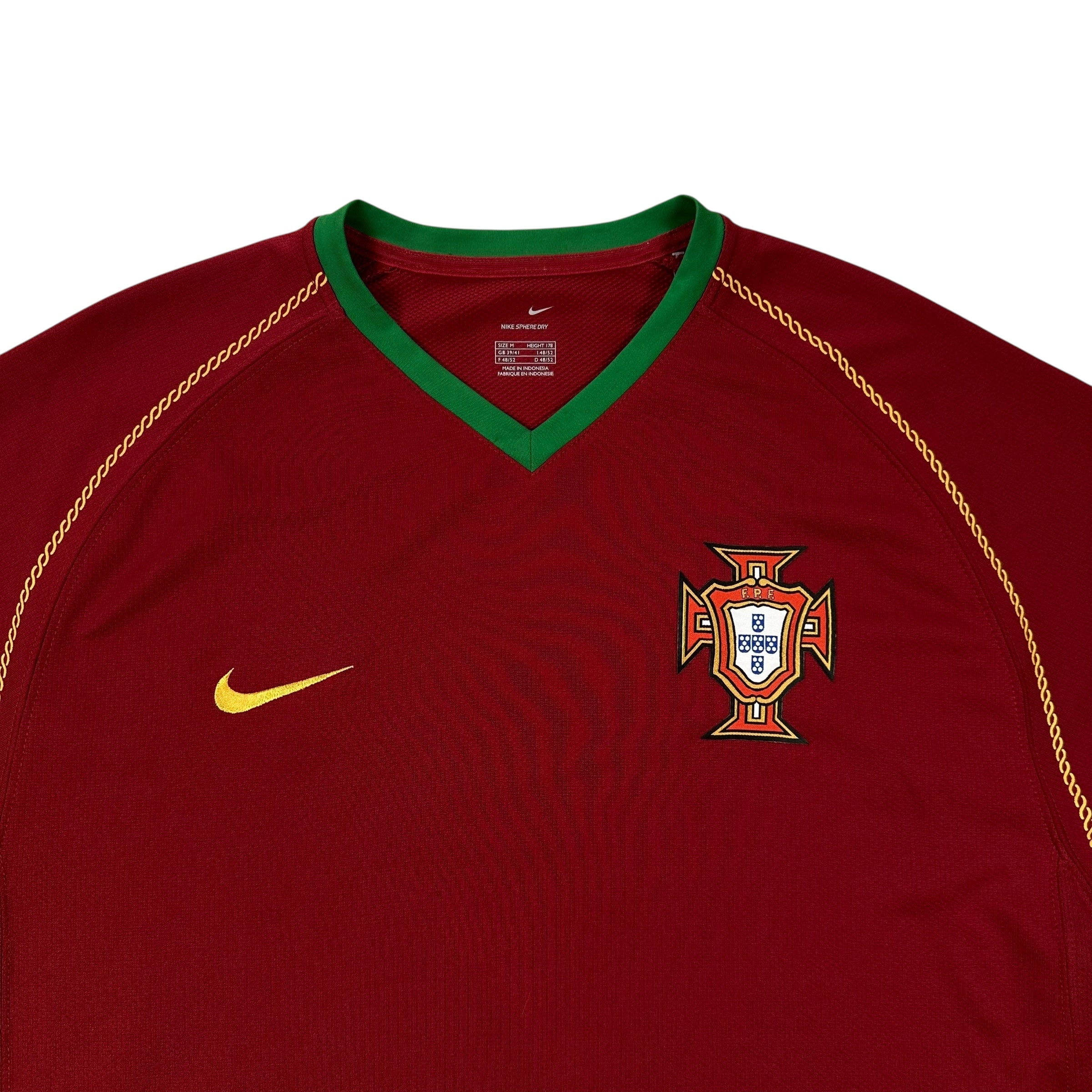 Portugal 2006 Home Shirt (M) C.Ronaldo #17