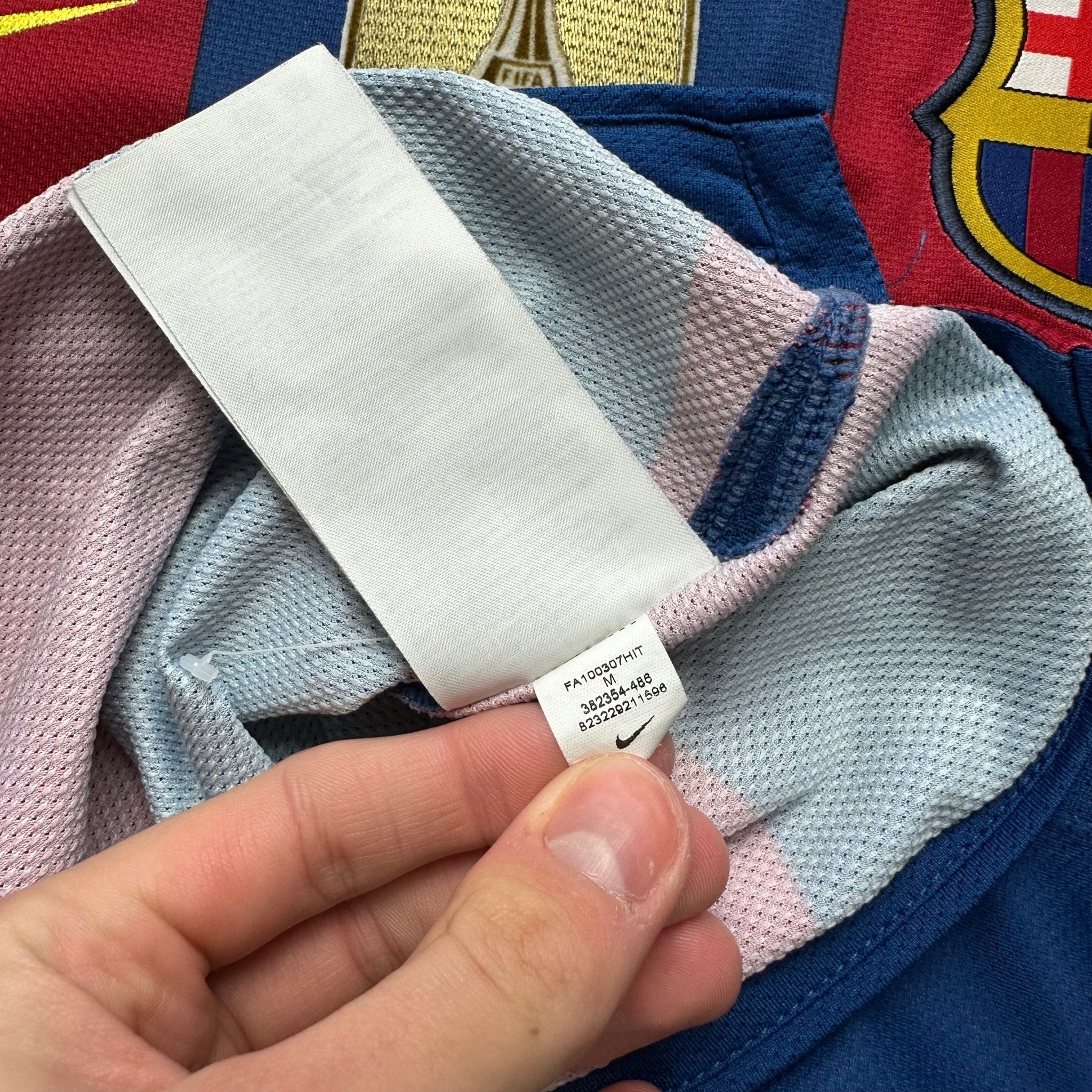 Barcelona 2010 - 11 Home Shirt (M) Messi 10 - Kitplug