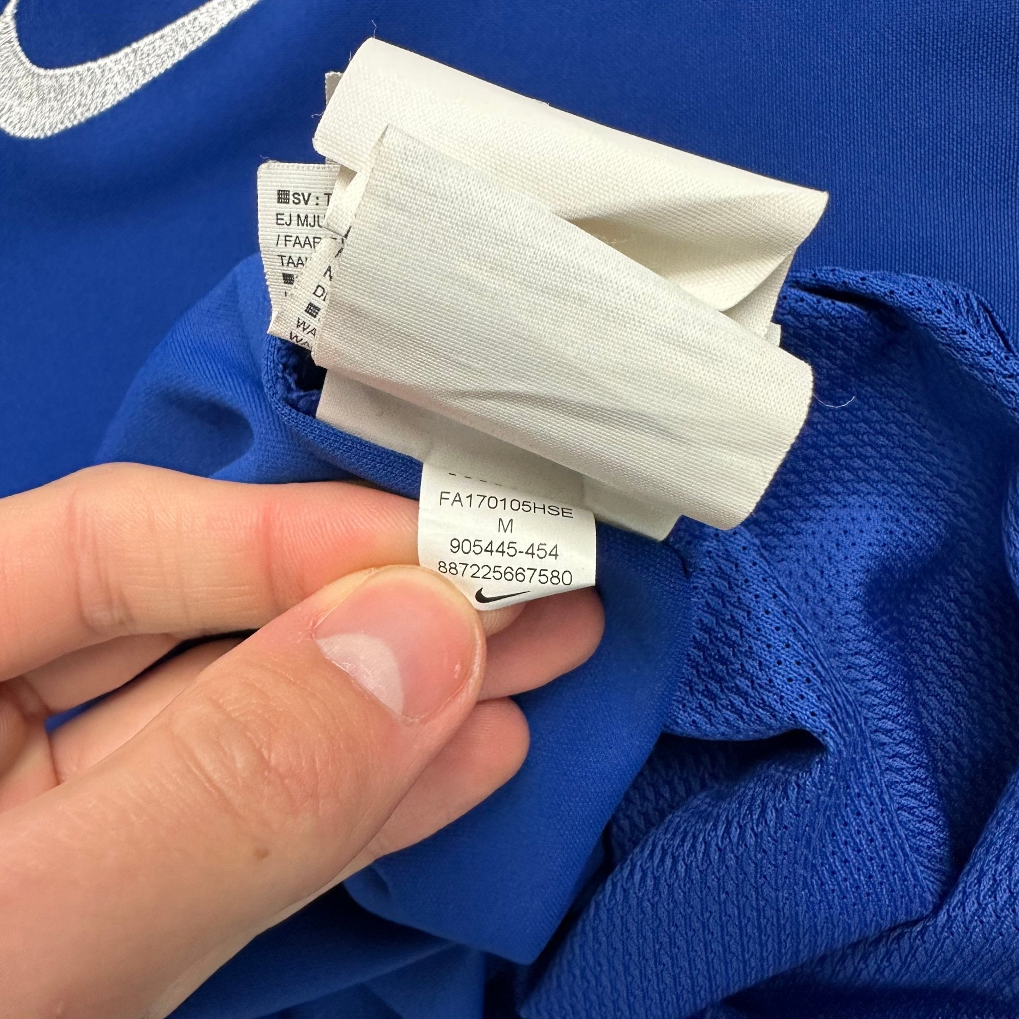 Chelsea 2017 - 18 Training Shirt (M) - Kitplug