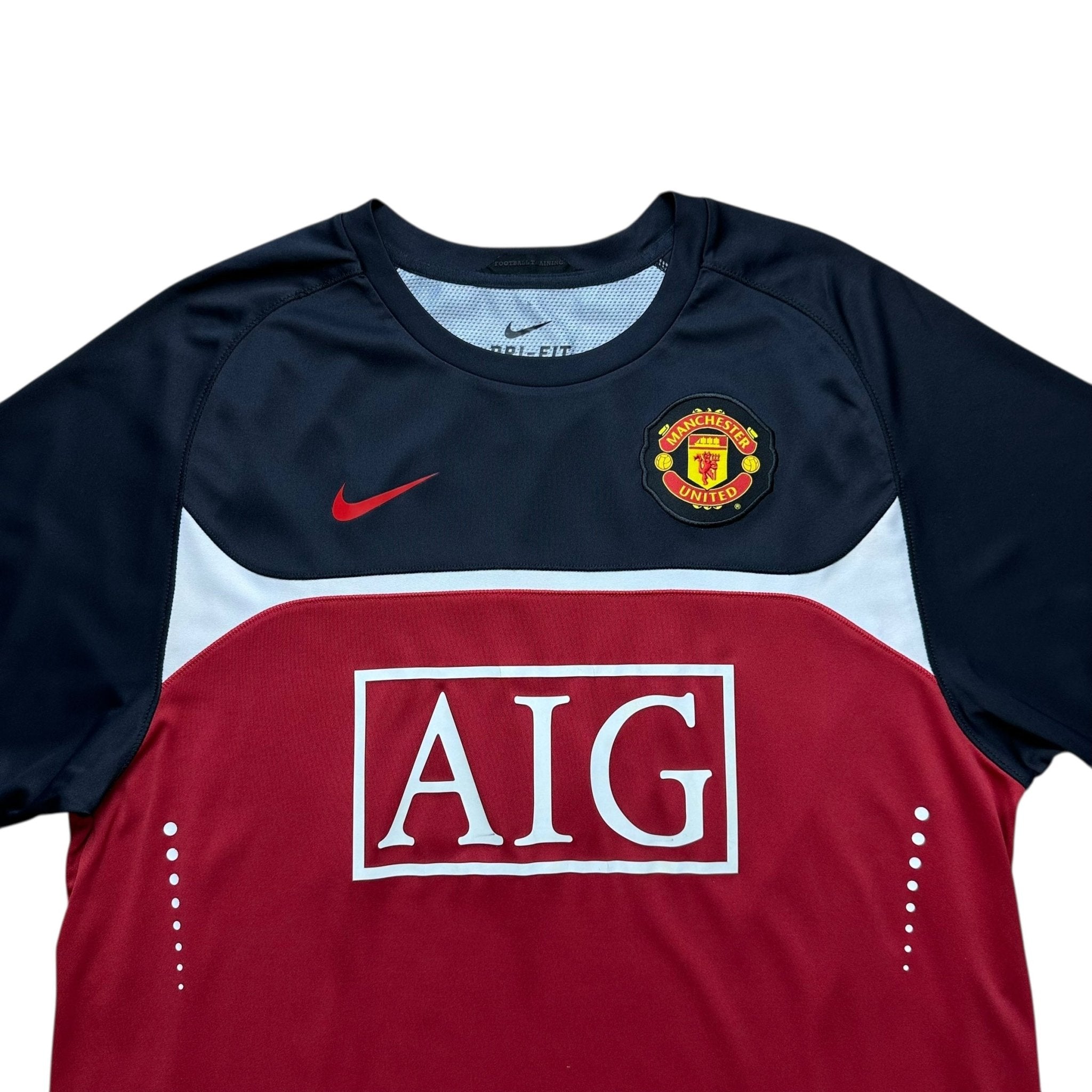 Manchester United 2010 - 11 Training Shirt (L) - Kitplug