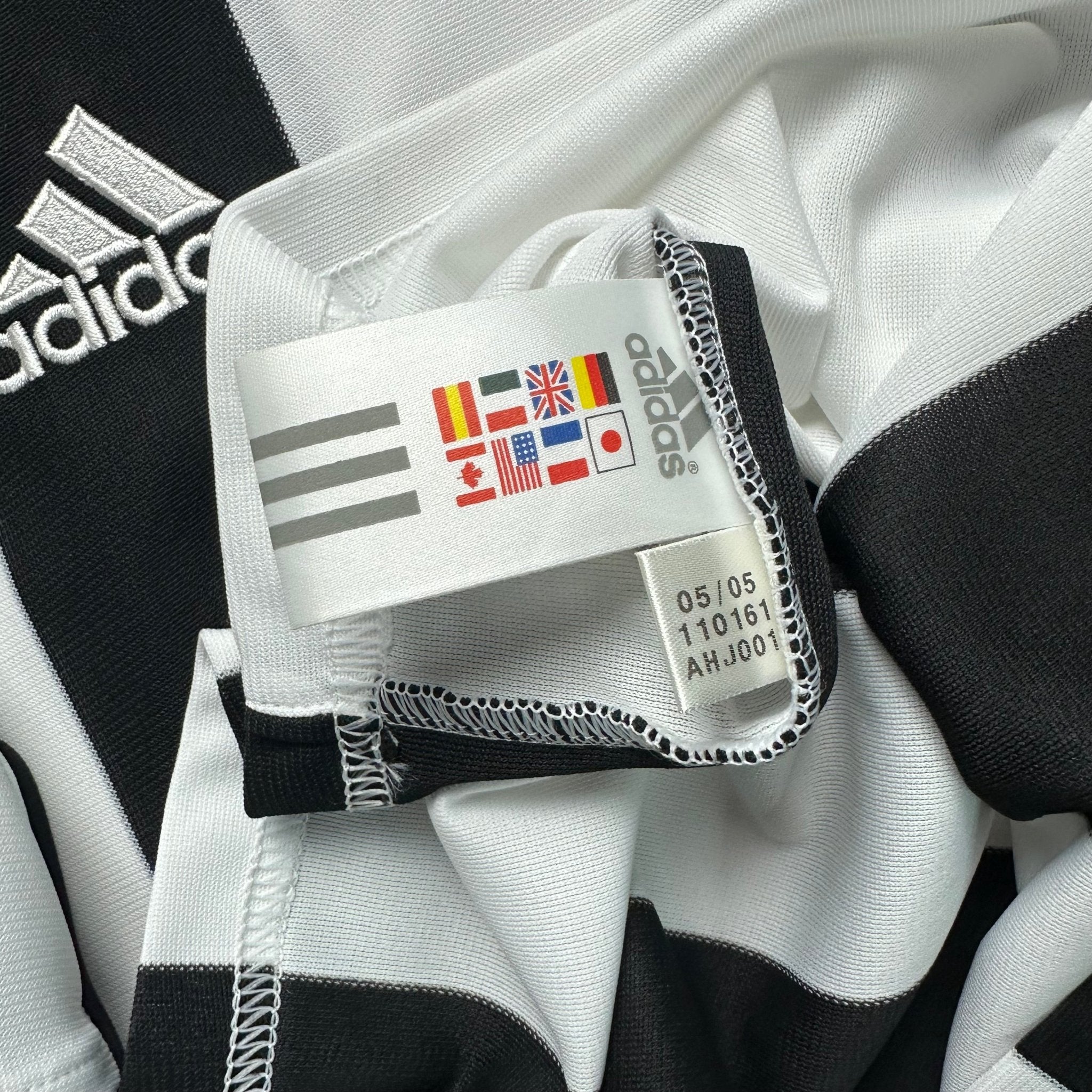 Newcastle 2005 - 07 Home Shirt (L) Shearer 9 - Kitplug