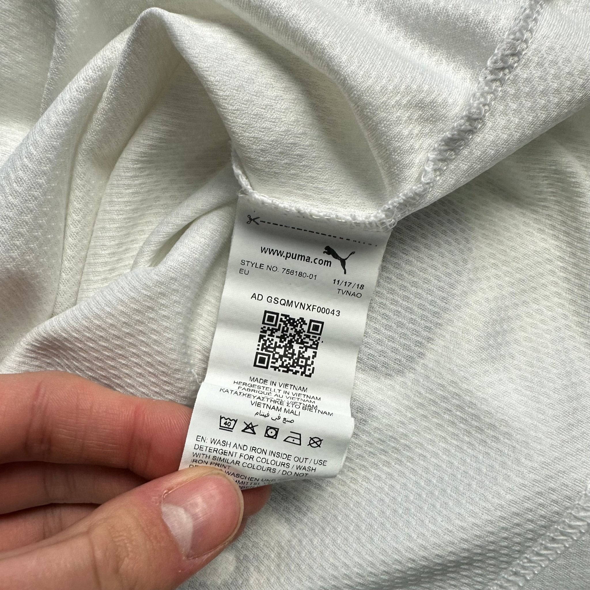 Valencia 2019 - 29 Home Shirt (S) - Kitplug